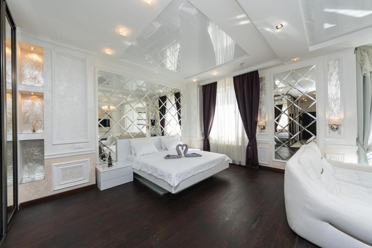 Exquisite Panoramic Views Apartment Dnipro Embankment كييف المظهر الخارجي الصورة